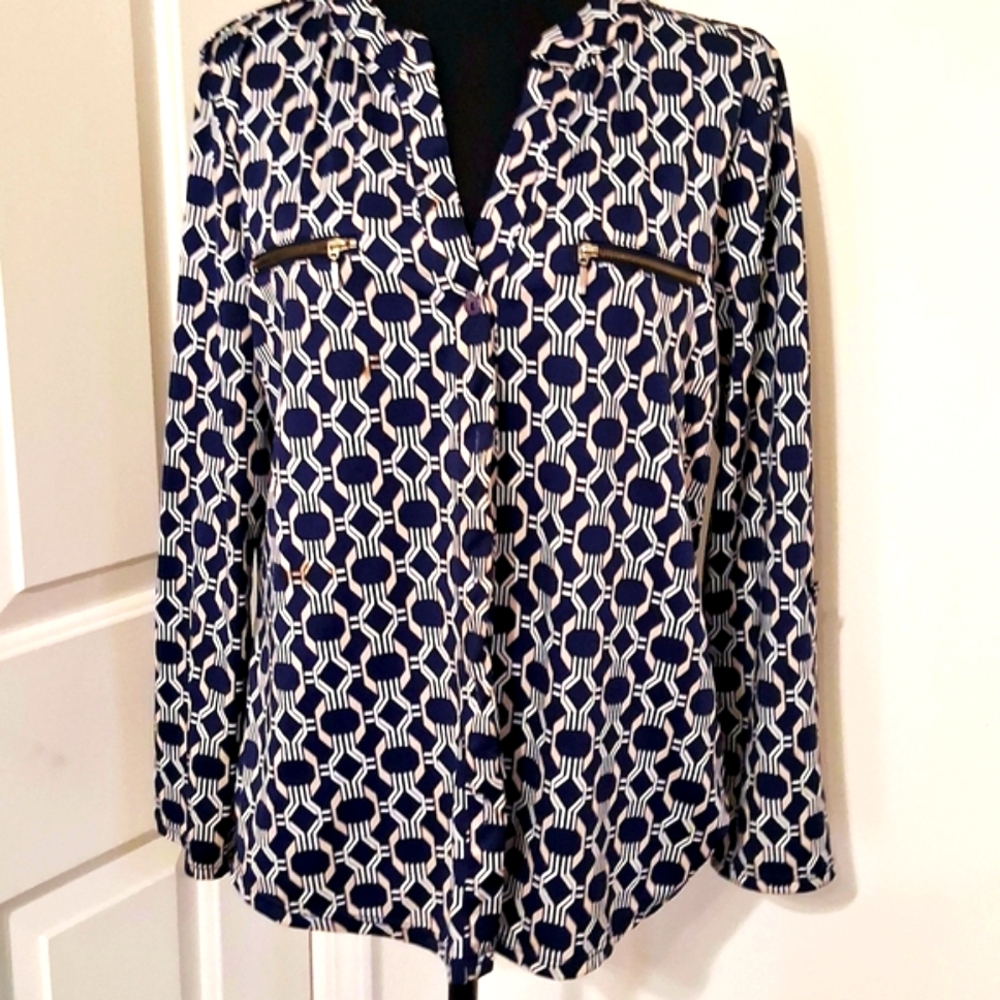 Navy and White Geometric Women's Top - Picture 4 of 5